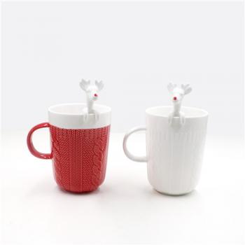 Ceramic Mugs with Reindeer Spoon for Christmas