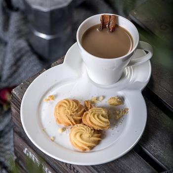 Cups and Saucers for Breakfast