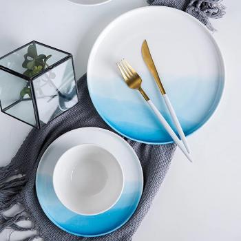 Gradient Ramp Ceramic Dinnerware Set